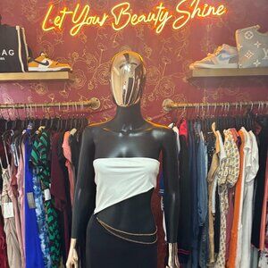 MondoEstilo Symphony Dress